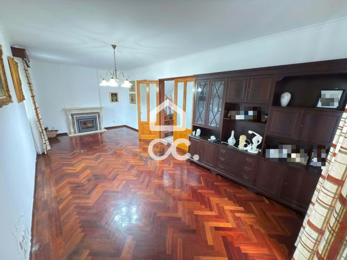 Moradia T4 para Venda em Lagoa (Nossa Senhora do Rosario) Foto 7