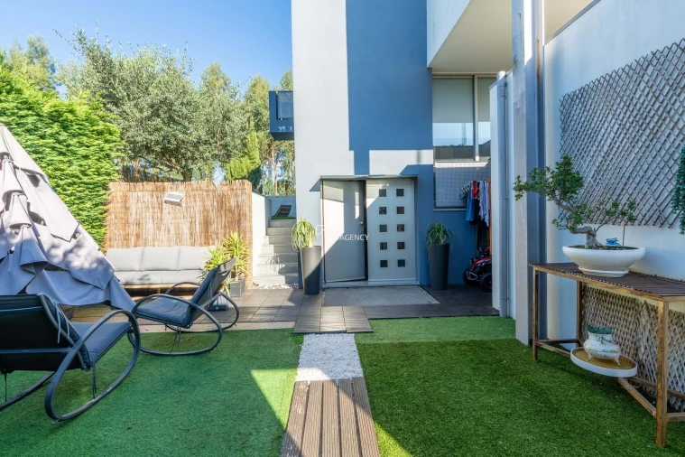 Moradia T3 para Venda em Castêlo da Maia Foto 14