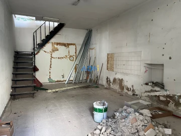 Moradia T3 para Venda em Alcains