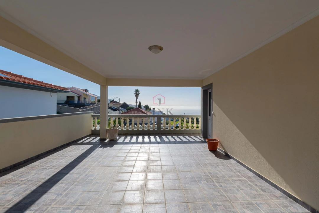 Moradia T3 para Venda em Estreito da Calheta Foto 24