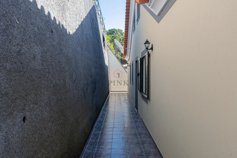 Moradia T3 para Venda em Estreito da Calheta Foto 40