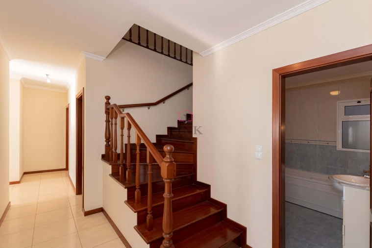 Moradia T3 para Venda em Estreito da Calheta Foto 28