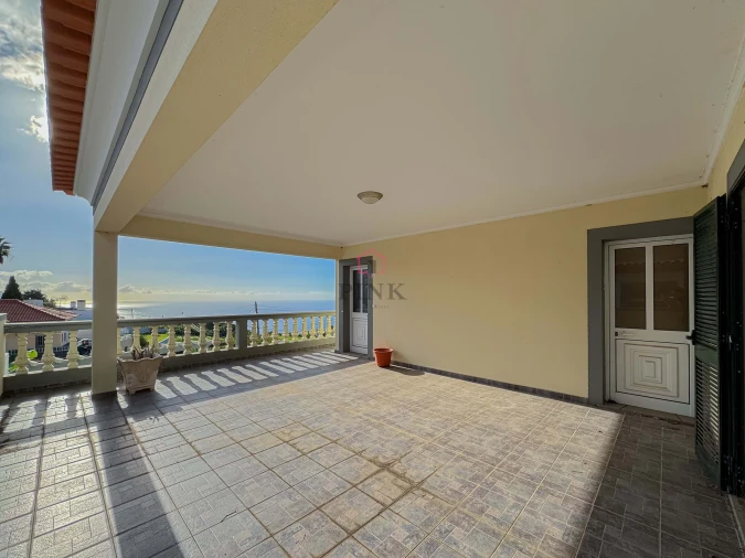 Moradia T3 para Venda em Estreito da Calheta Foto 22