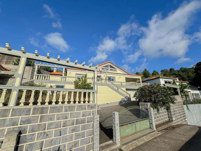 Moradia T3 para Venda em Estreito da Calheta Foto 41