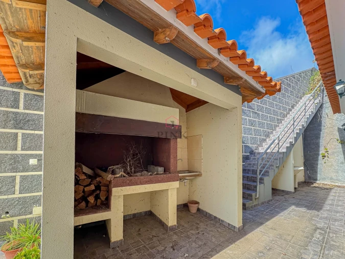 Moradia T3 para Venda em Estreito da Calheta Foto 38