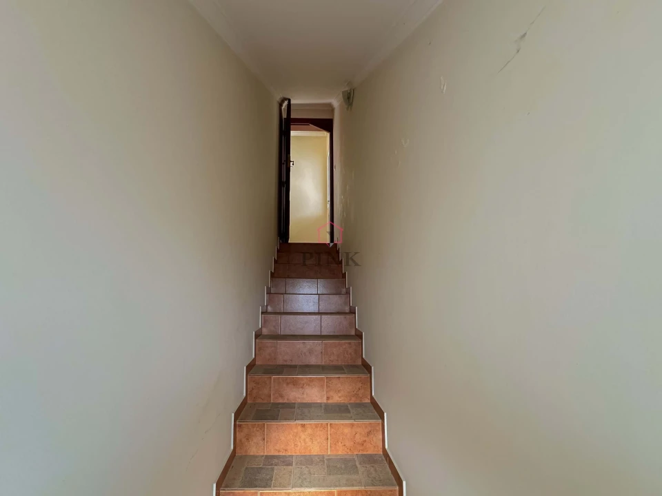 Moradia T3 para Venda em Estreito da Calheta Foto 25