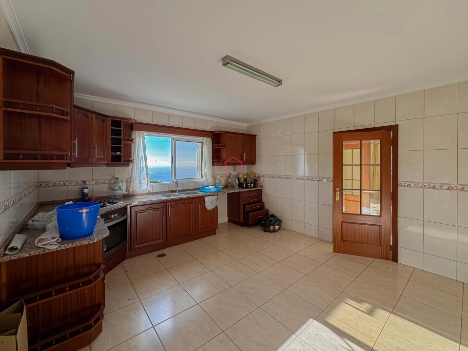 Moradia T3 para Venda em Estreito da Calheta Foto 10