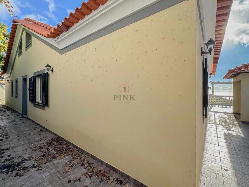 Moradia T3 para Venda em Estreito da Calheta Foto 39