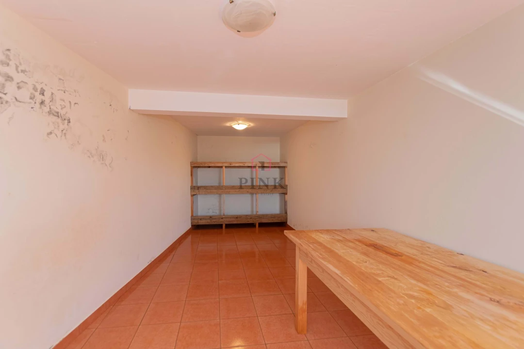 Moradia T3 para Venda em Estreito da Calheta Foto 43