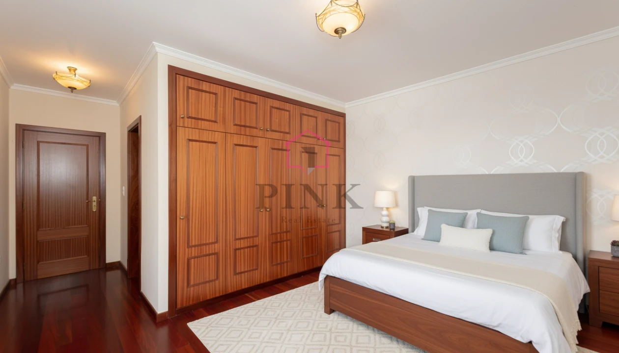 Moradia T3 para Venda em Estreito da Calheta Foto 9