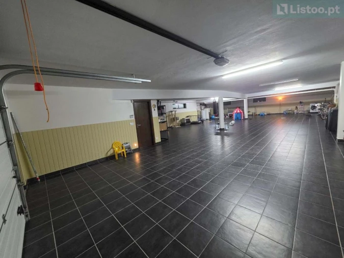 Moradia T5 para Venda em Leiria, Pousos, Barreira e Cortes Foto 36