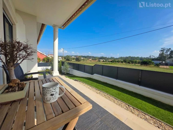 Moradia T5 para Venda em Leiria, Pousos, Barreira e Cortes Foto 3