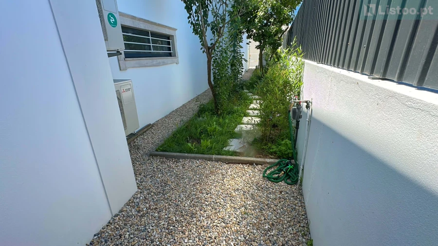 Moradia T5 para Venda em Leiria, Pousos, Barreira e Cortes Foto 13