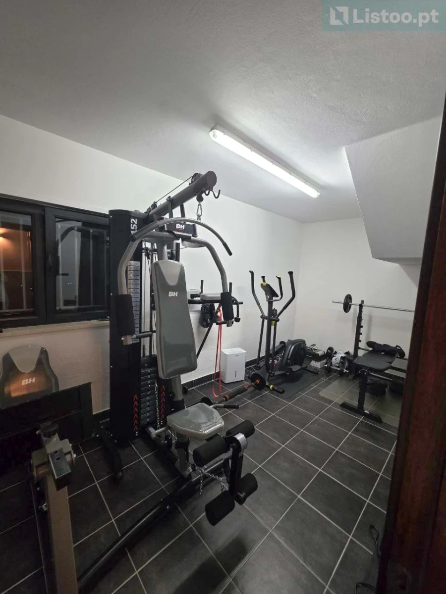 Moradia T5 para Venda em Leiria, Pousos, Barreira e Cortes Foto 31