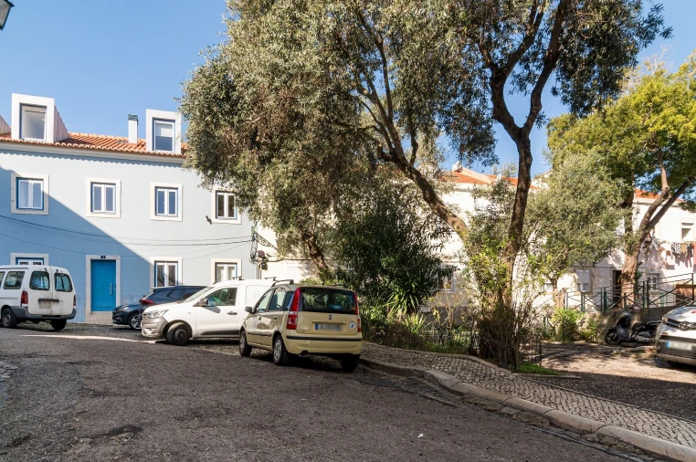 Apartamento T2 para Venda em Beato Foto 26