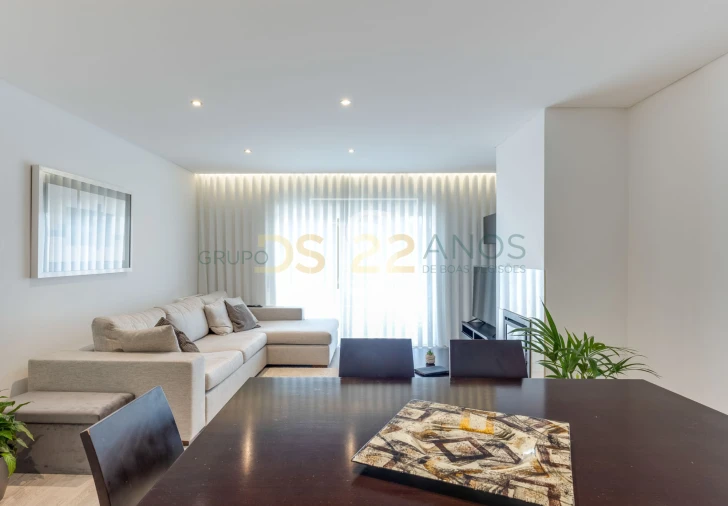 Apartamento T3 para Venda em Vila do Conde Foto 1