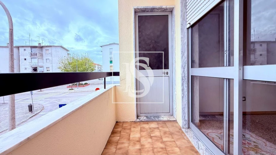 Apartamento T3 para Venda em Moita Foto 7