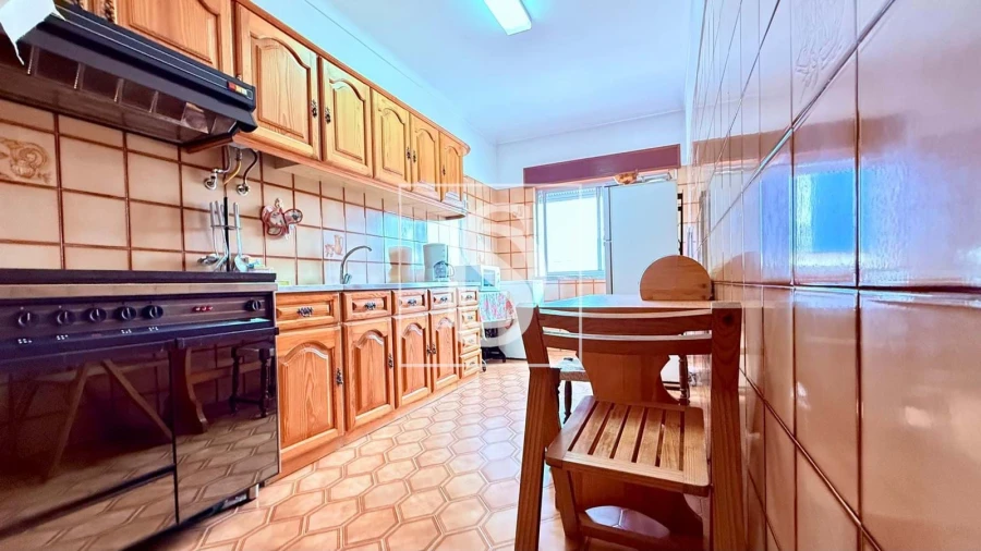 Apartamento T3 para Venda em Moita Foto 24