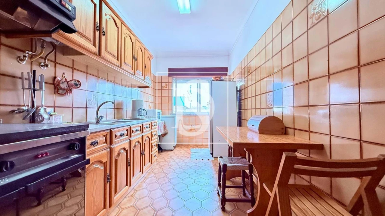 Apartamento T3 para Venda em Moita Foto 21