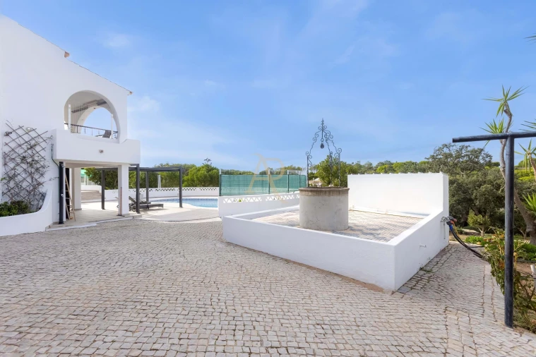 Moradia T4 para Venda em Lagoa e Carvoeiro Foto 7