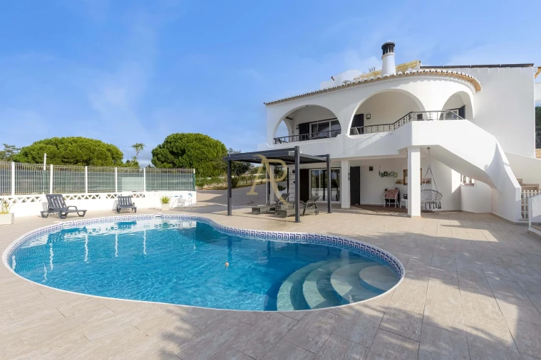 Moradia T4 para Venda em Lagoa e Carvoeiro Foto 10