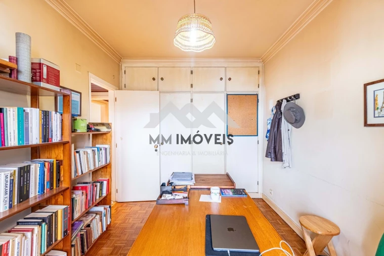 Apartamento T3 para Venda em Algés, Linda-A-Velha e Cruz Quebrada-Dafundo Foto 16