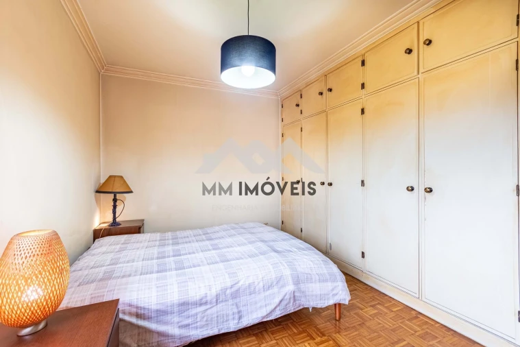 Apartamento T3 para Venda em Algés, Linda-A-Velha e Cruz Quebrada-Dafundo Foto 21