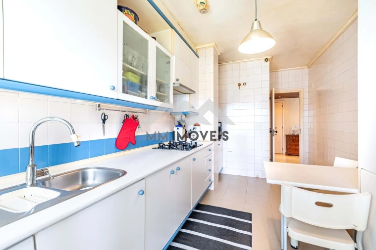 Apartamento T3 para Venda em Algés, Linda-A-Velha e Cruz Quebrada-Dafundo Foto 10