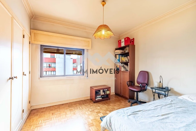 Apartamento T3 para Venda em Algés, Linda-A-Velha e Cruz Quebrada-Dafundo Foto 23