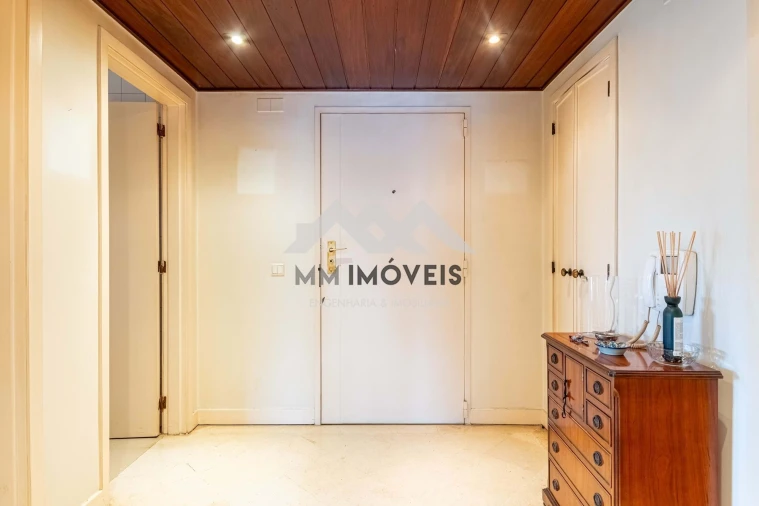 Apartamento T3 para Venda em Algés, Linda-A-Velha e Cruz Quebrada-Dafundo Foto 7