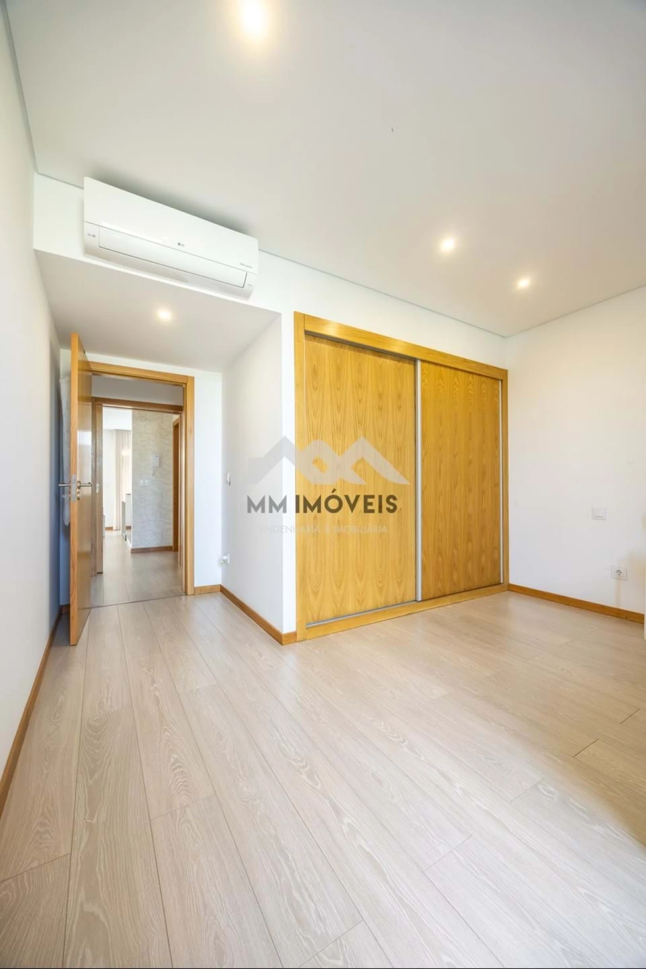 Moradia T3 para Venda em Cristelo Foto 54