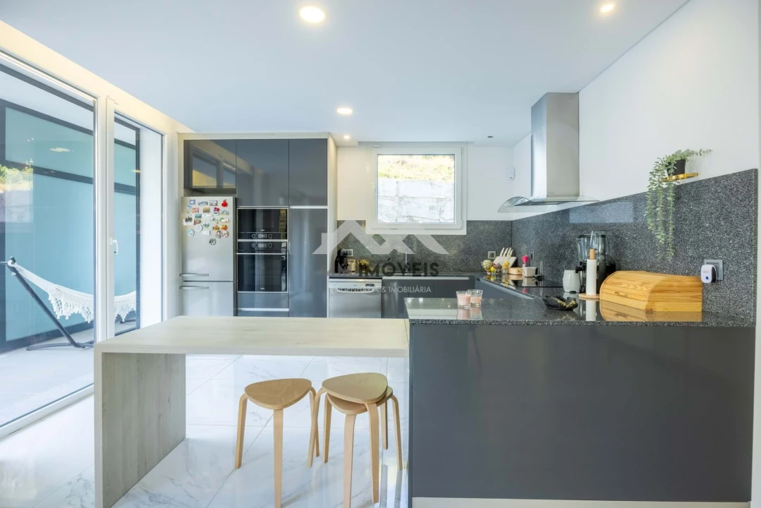 Moradia T3 para Venda em Cristelo Foto 34