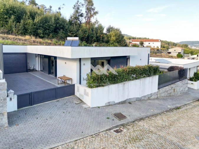 Moradia T3 para Venda em Cristelo