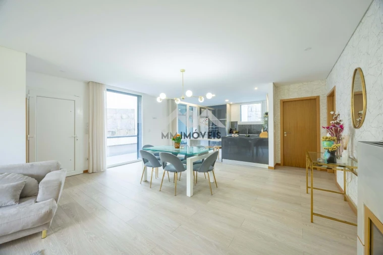 Moradia T3 para Venda em Cristelo Foto 43