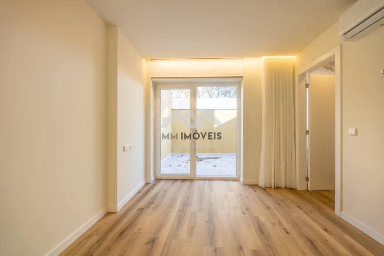 Moradia T4 para Venda em Matosinhos e Leça da Palmeira Foto 18