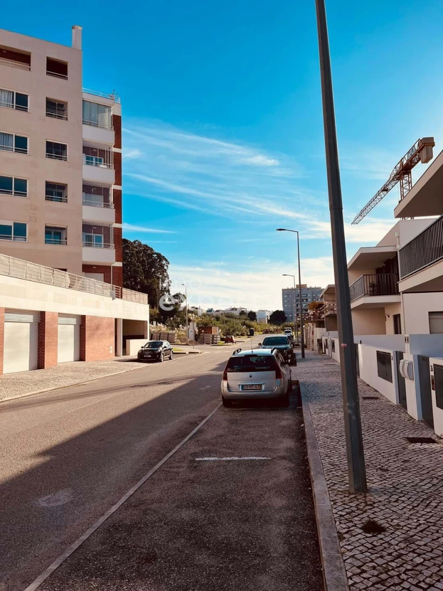 Apartamento T2 para Venda em Tavarede Foto 17