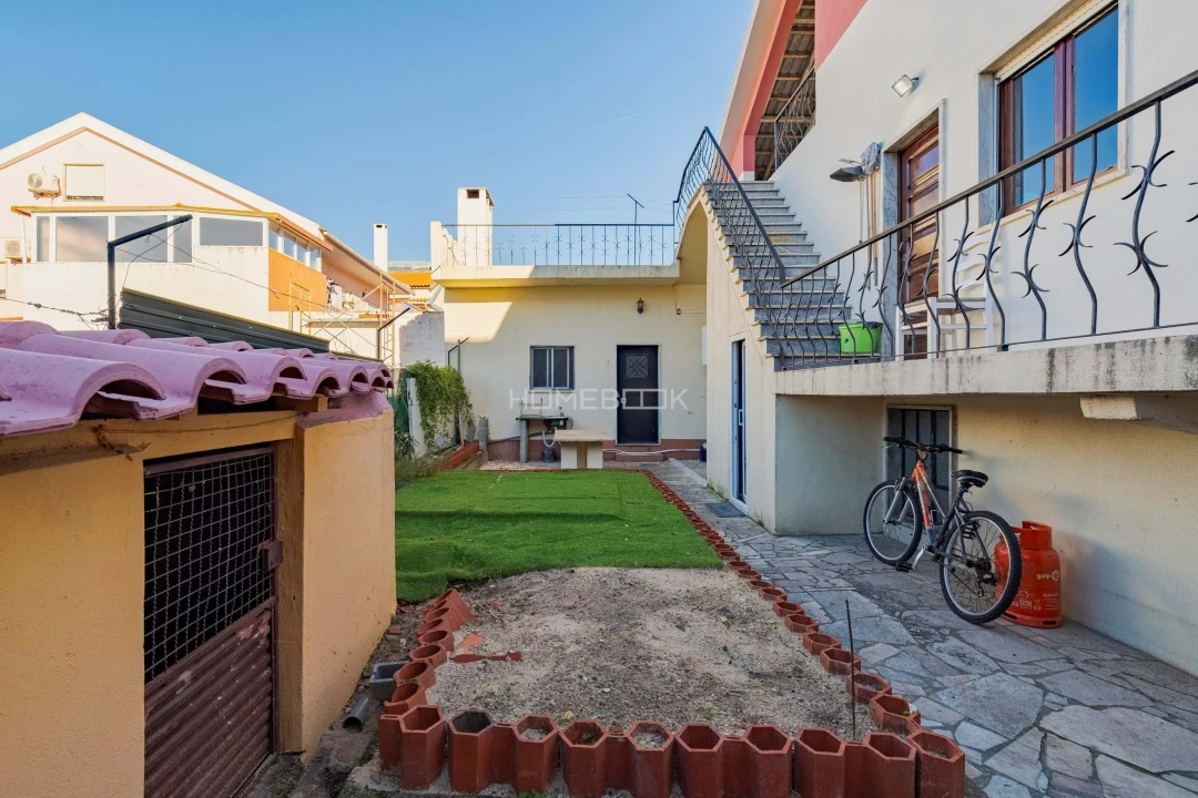 Moradia T3 para Venda em Quinta do Conde Foto 21