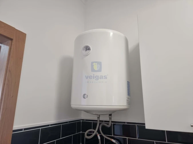 Apartamento T1 para Venda em Massamá e Monte Abraão Foto 24