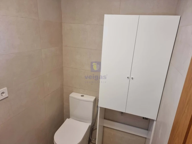 Apartamento T1 para Venda em Massamá e Monte Abraão Foto 39