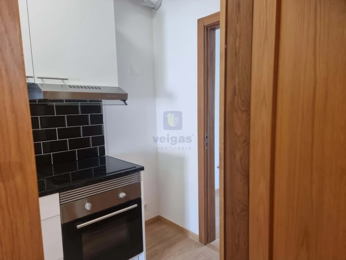 Apartamento T1 para Venda em Massamá e Monte Abraão Foto 20