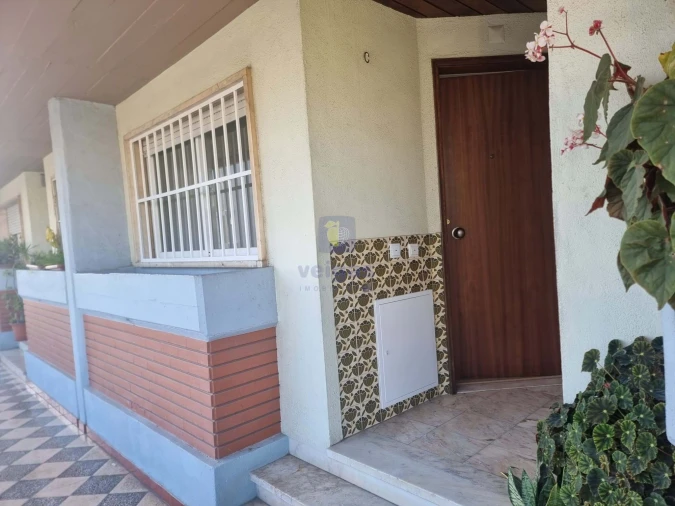 Apartamento T1 para Venda em Massamá e Monte Abraão Foto 19