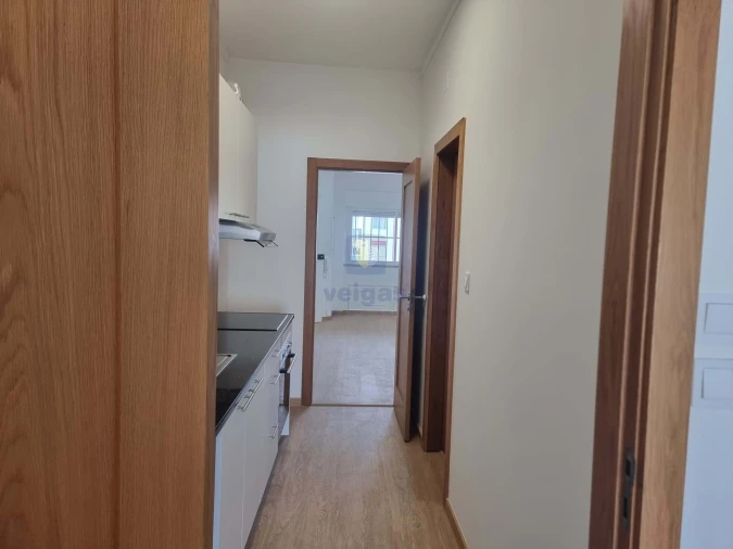 Apartamento T1 para Venda em Massamá e Monte Abraão Foto 21