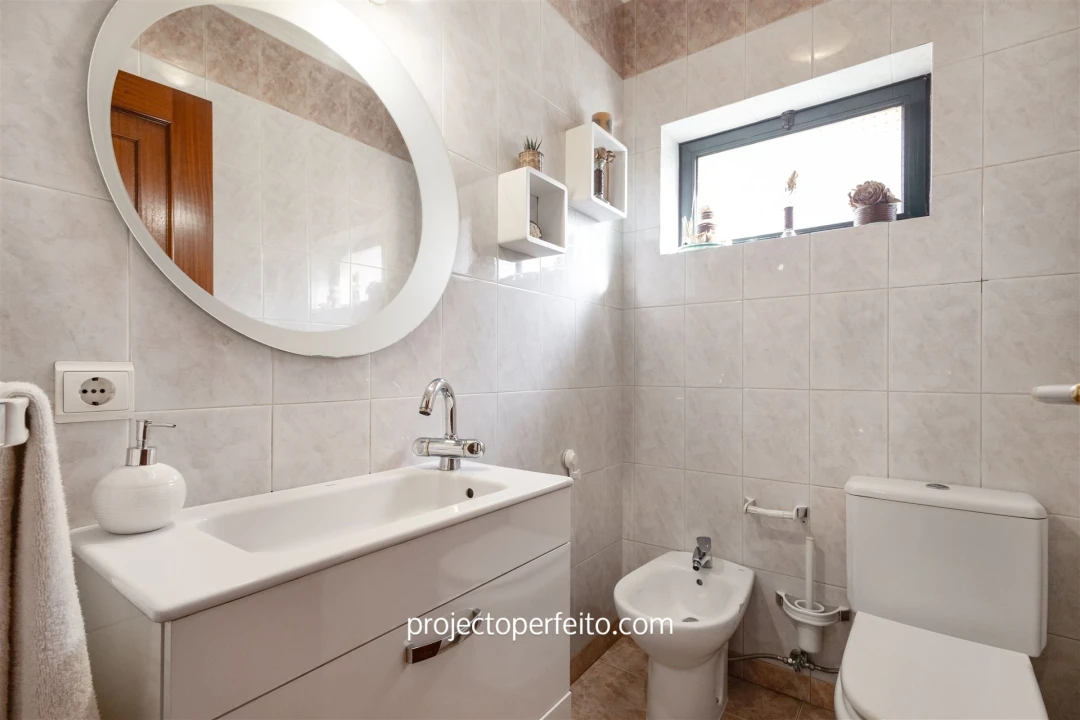 Moradia T4 para Venda em Grijó e Sermonde Foto 12