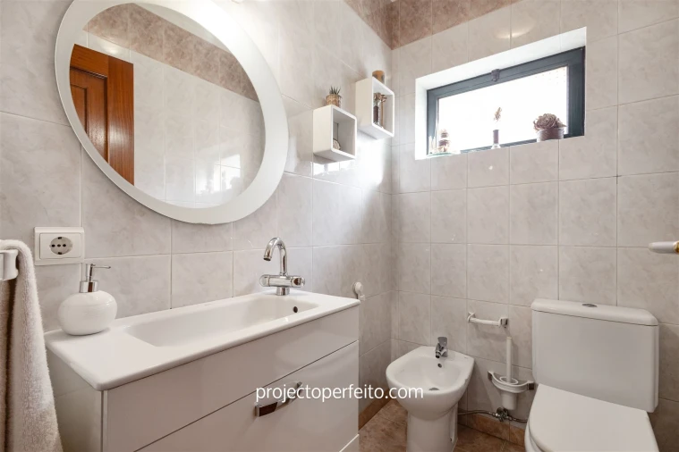 Moradia T4 para Venda em Grijó e Sermonde Foto 12