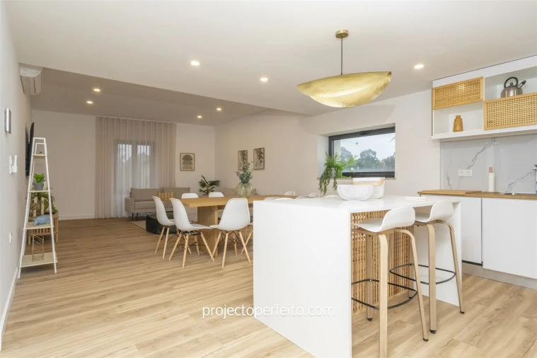 Moradia T4 para Venda em Anta e Guetim Foto 7