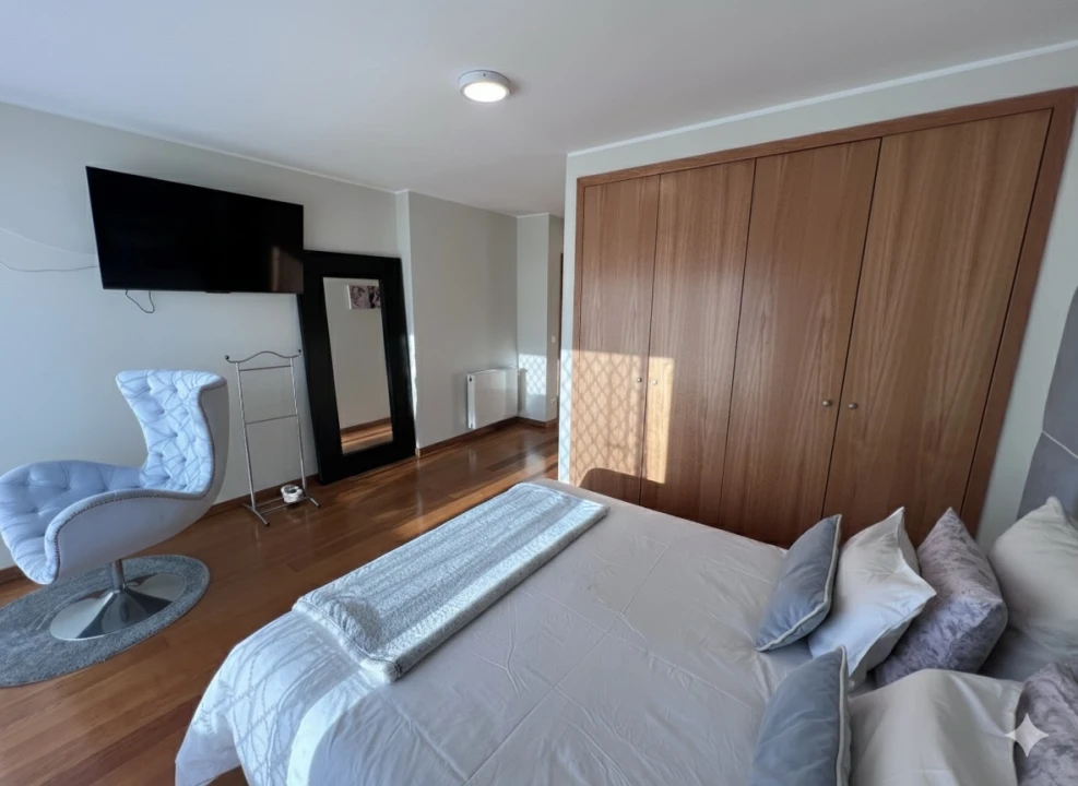 Apartamento T4 para Venda em Matosinhos e Leça da Palmeira Foto 27