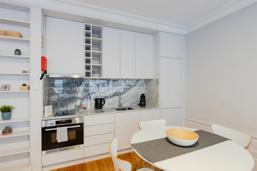 Apartamento T0 para Venda em Cedofeita, Santo Ildefonso, Sé, Miragaia, São Nicolau e Vitória Foto 6