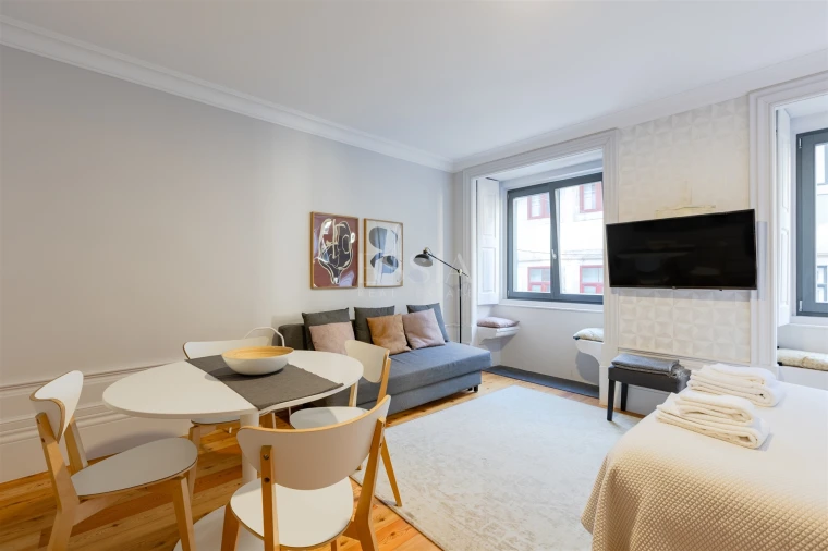 Apartamento T0 para Venda em Cedofeita, Santo Ildefonso, Sé, Miragaia, São Nicolau e Vitória Foto 4