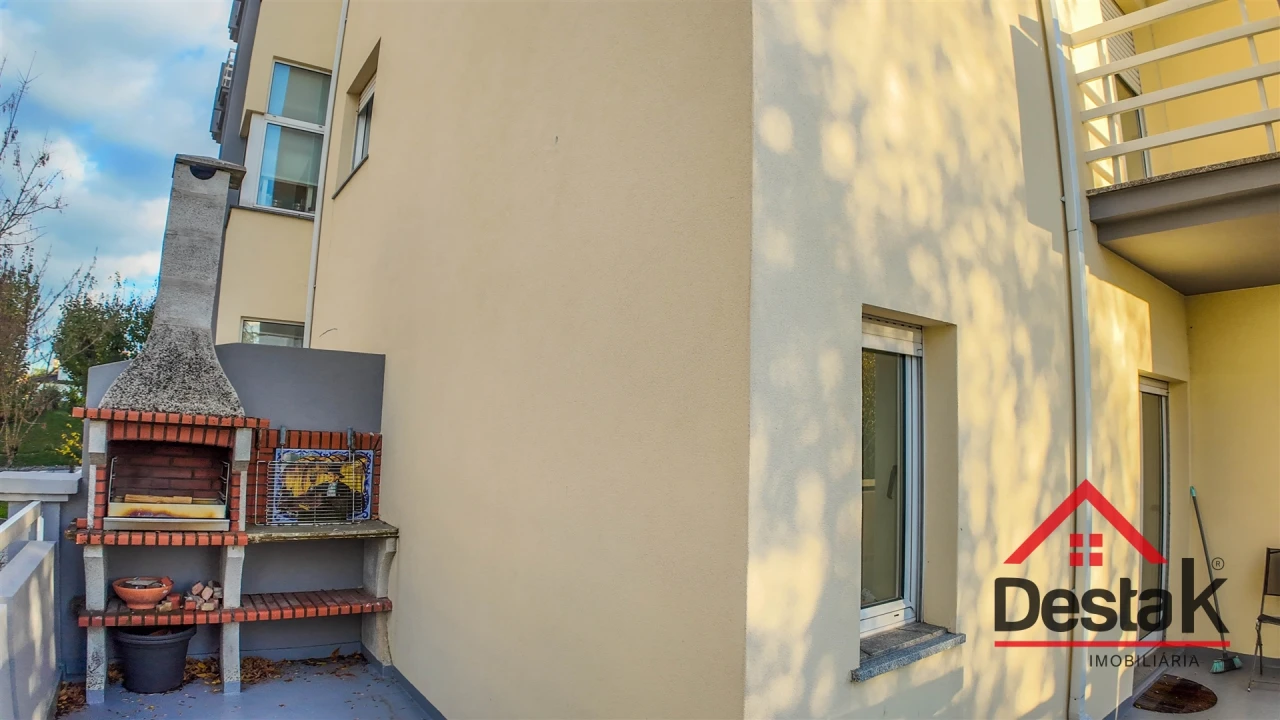 Apartamento T3 para Arrendamento em Viseu Foto 5