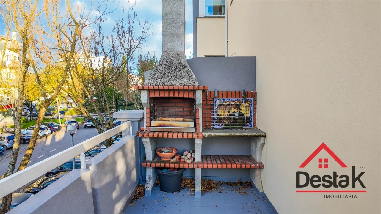 Apartamento T3 para Arrendamento em Viseu Foto 4